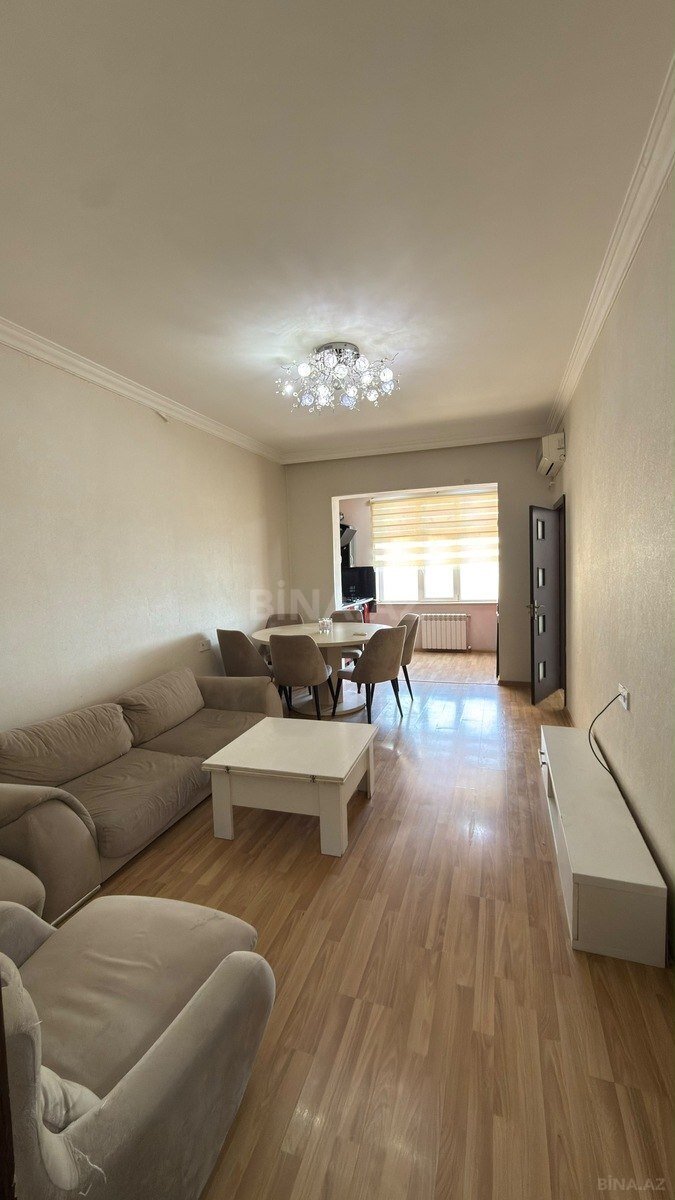 3 otaqlı yeni tikili 65 m², İnşaatçılar m.