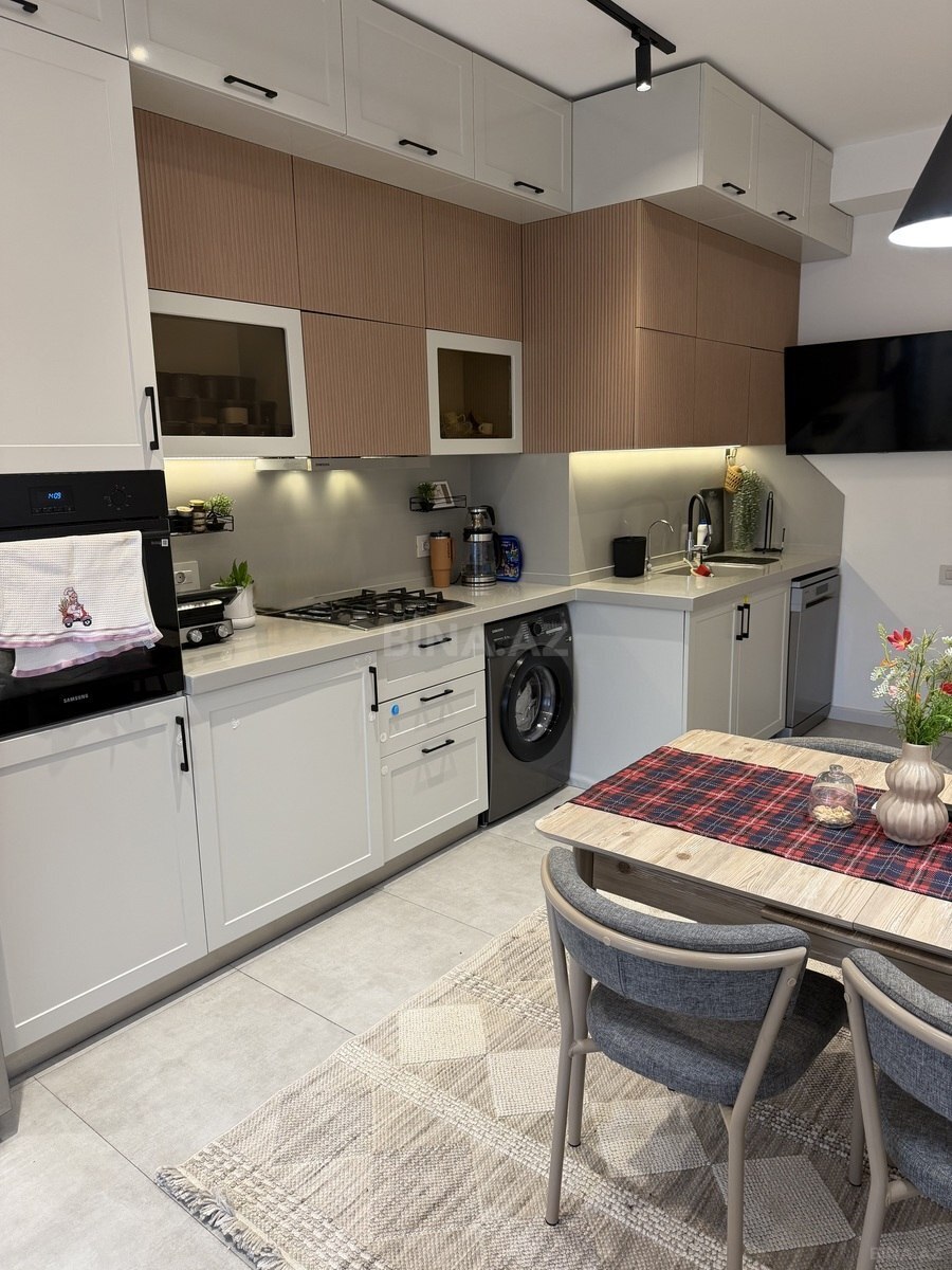 3 otaqlı yeni tikili 135 m², Bakıxanov q. - şəkil 3