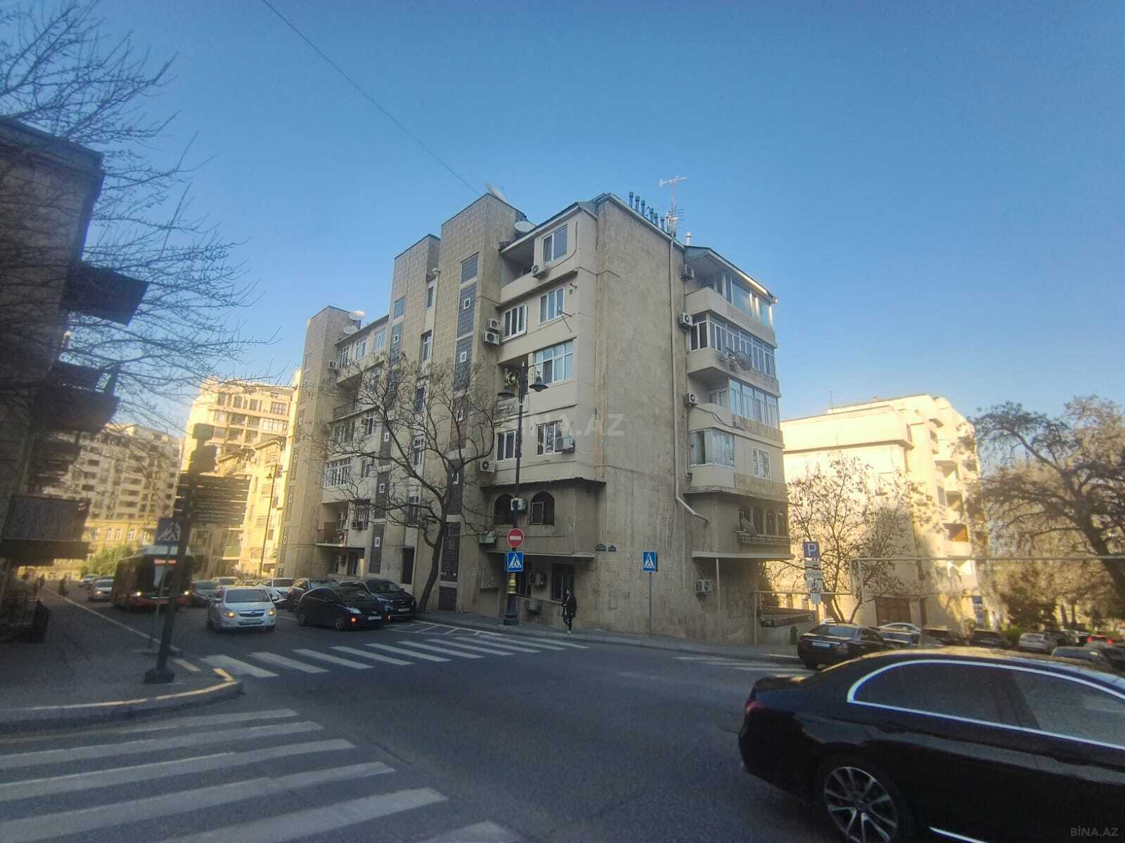 2 otaqlı köhnə tikili 55 m², İçəri Şəhər m. - şəkil 3