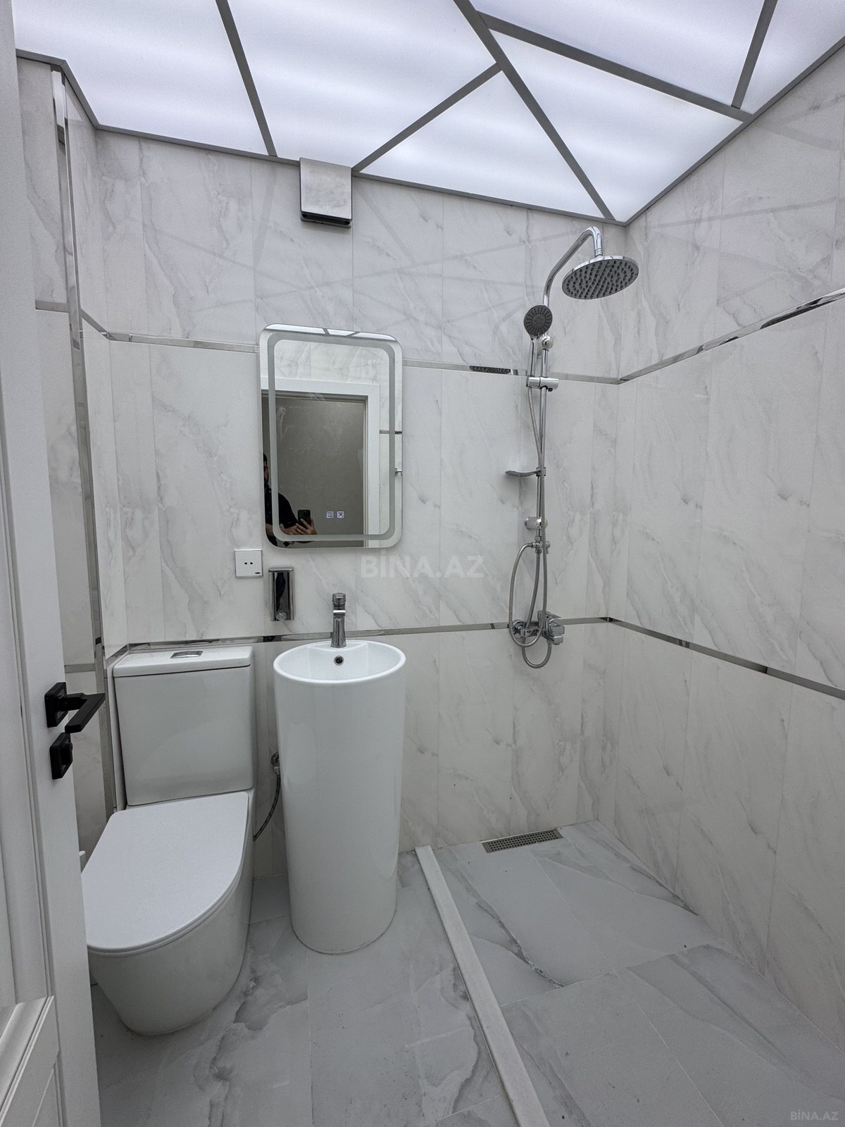 2 otaqlı köhnə tikili 55 m², İnşaatçılar m. - şəkil 3