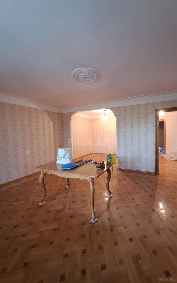 4 otaqlı köhnə tikili 100 m², Neftçilər m. - şəkil 2