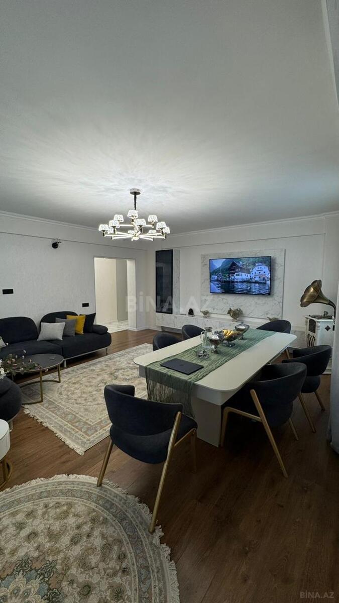 3 otaqlı yeni tikili 136 m², Nizami r. - şəkil 2