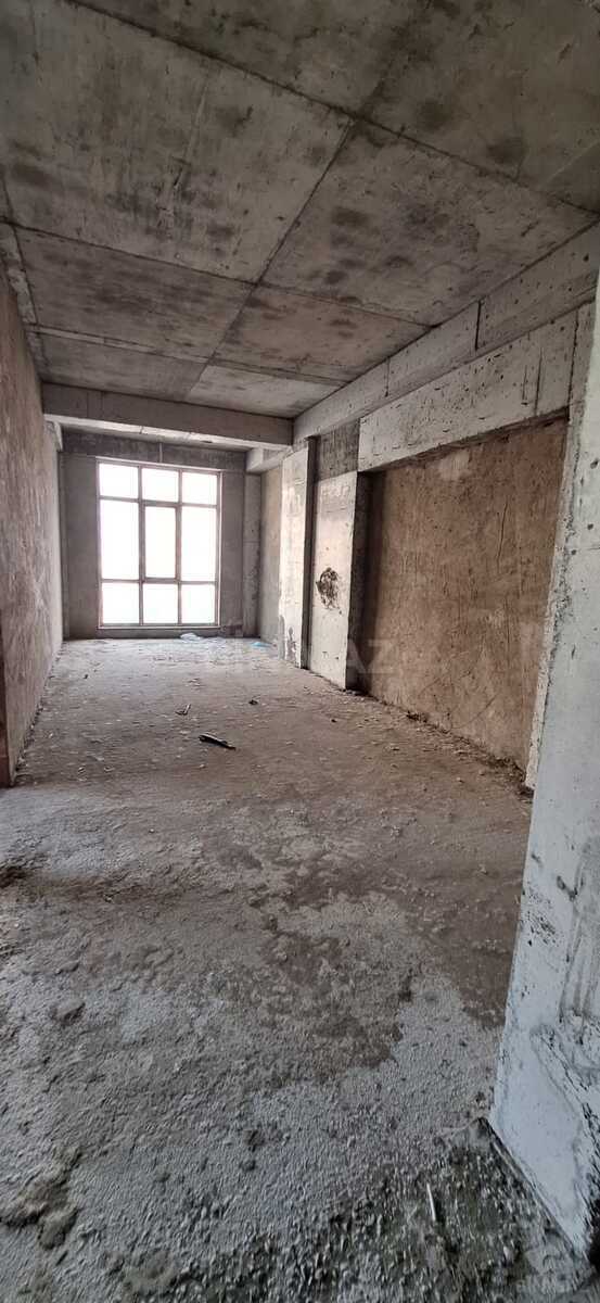 5 otaqlı yeni tikili 217 m², Elmlər Akademiyası m. - əsas şəkil