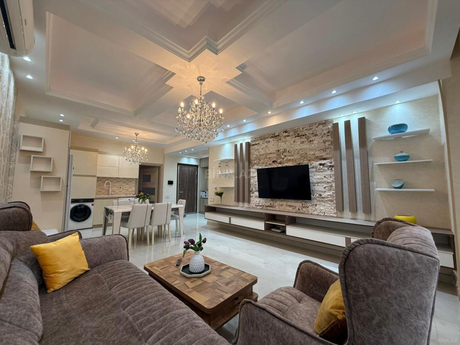 3 otaqlı yeni tikili 100 m², Şah İsmayıl Xətai m.