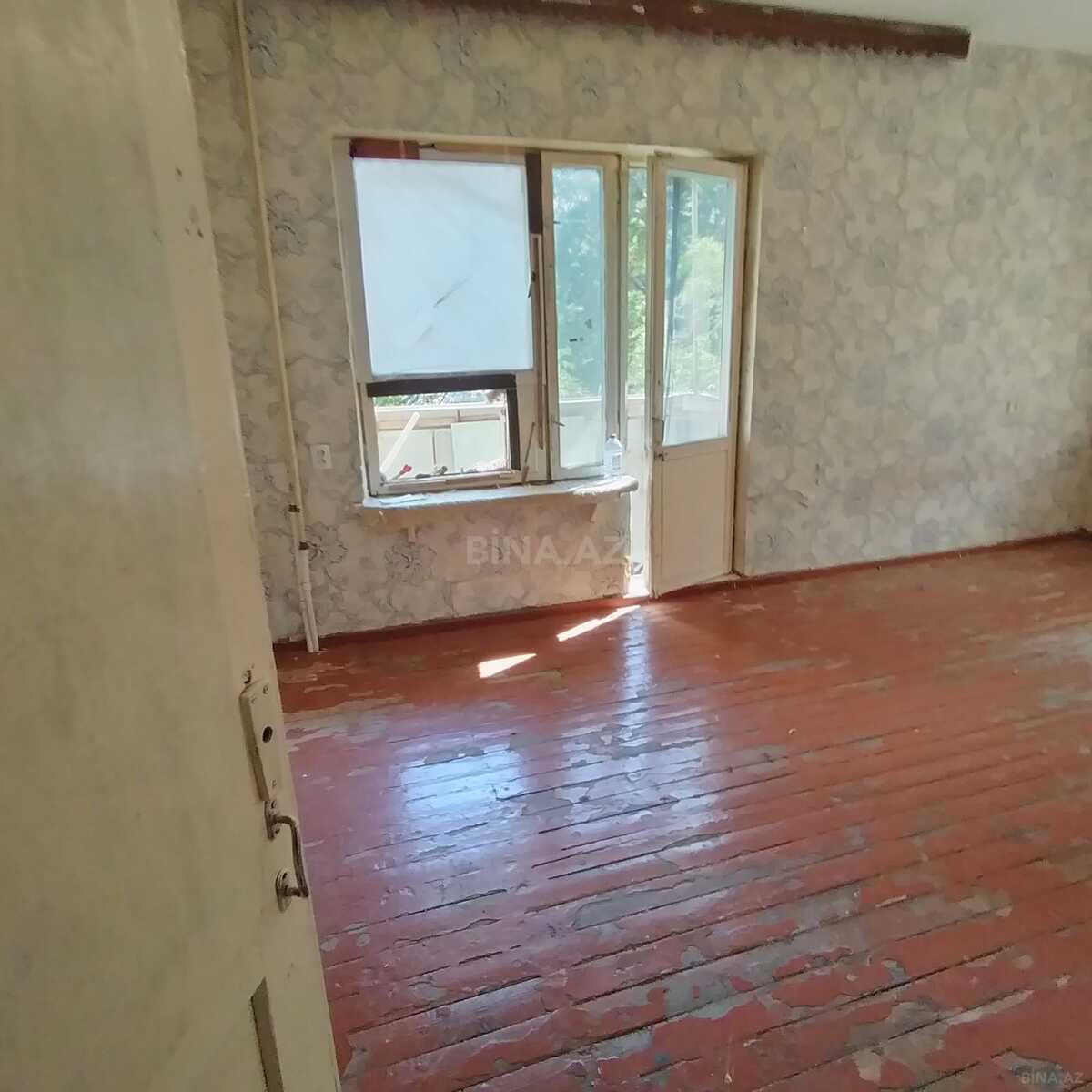 1 otaqlı köhnə tikili 85 m², Bakıxanov q. - əsas şəkil