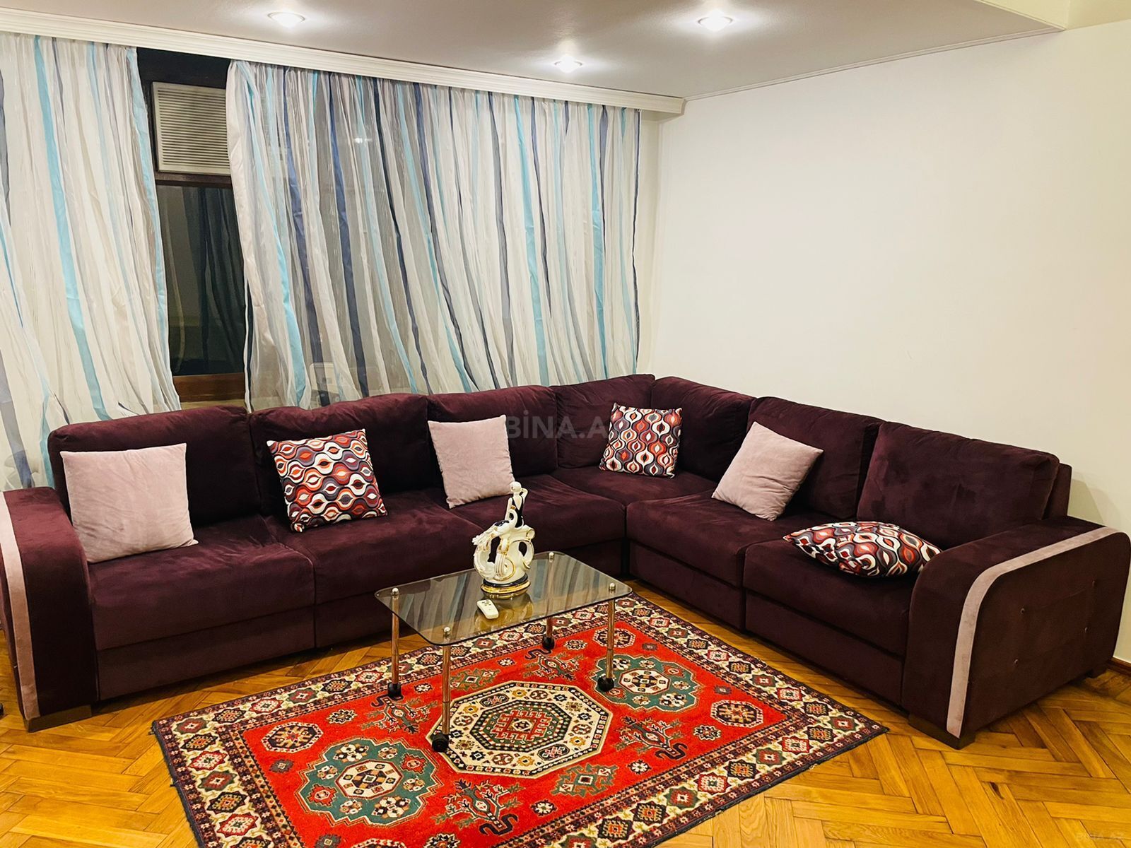 2 otaqlı köhnə tikili 50 m², 28 May m.
