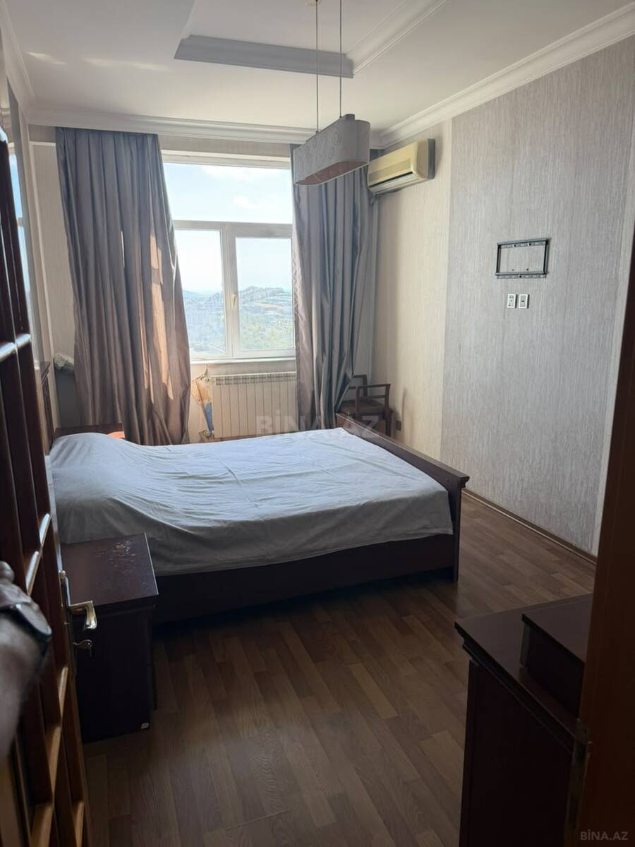 3 otaqlı yeni tikili 82 m², İnşaatçılar m.