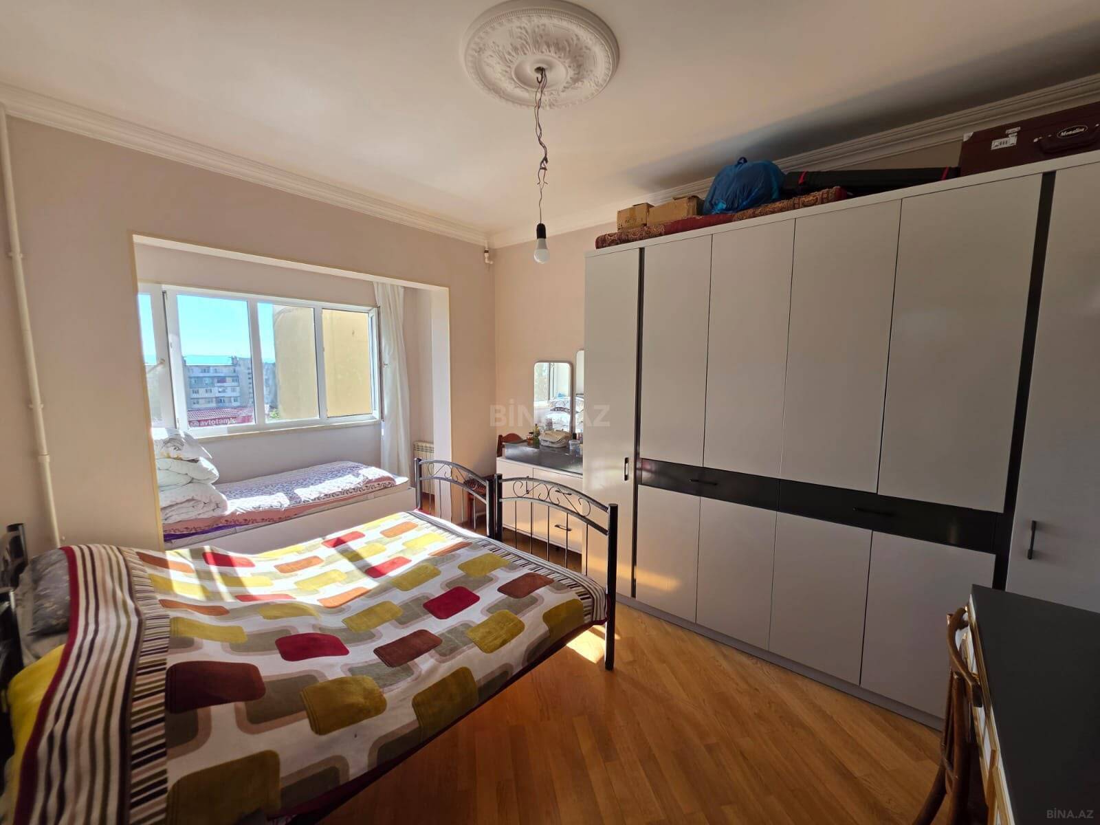 3 otaqlı köhnə tikili 90 m², Əhmədli q. - əsas şəkil