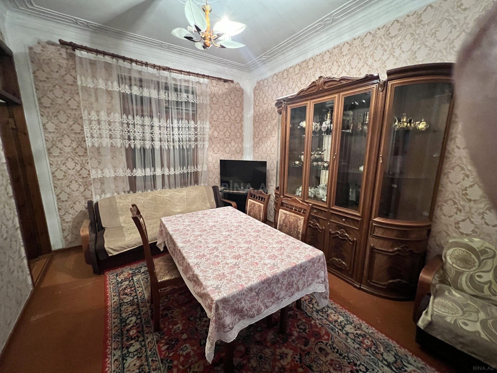 3 otaqlı köhnə tikili 75 m², Neftçilər m.