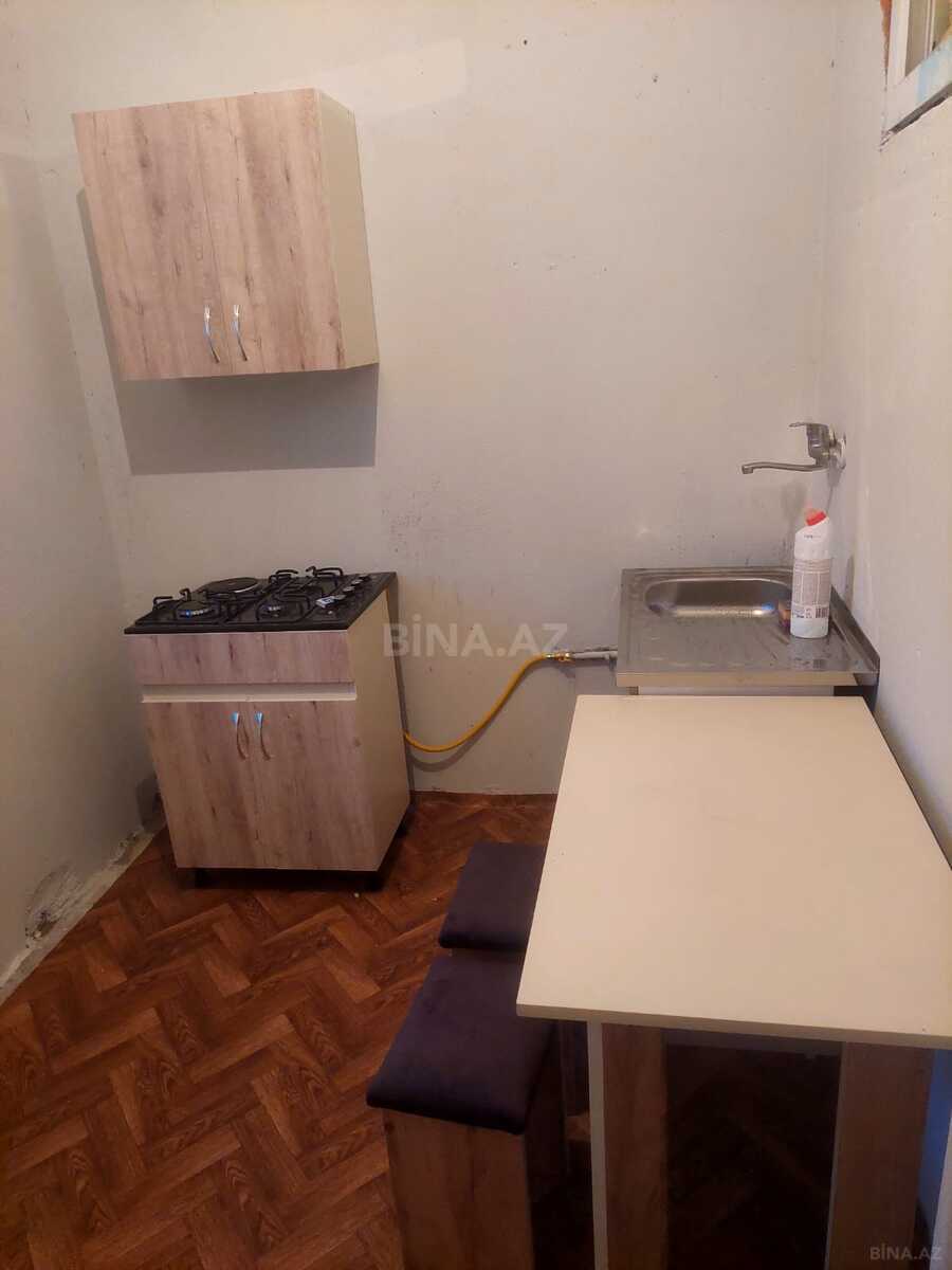 1 otaqlı köhnə tikili 32 m², Həzi Aslanov q.