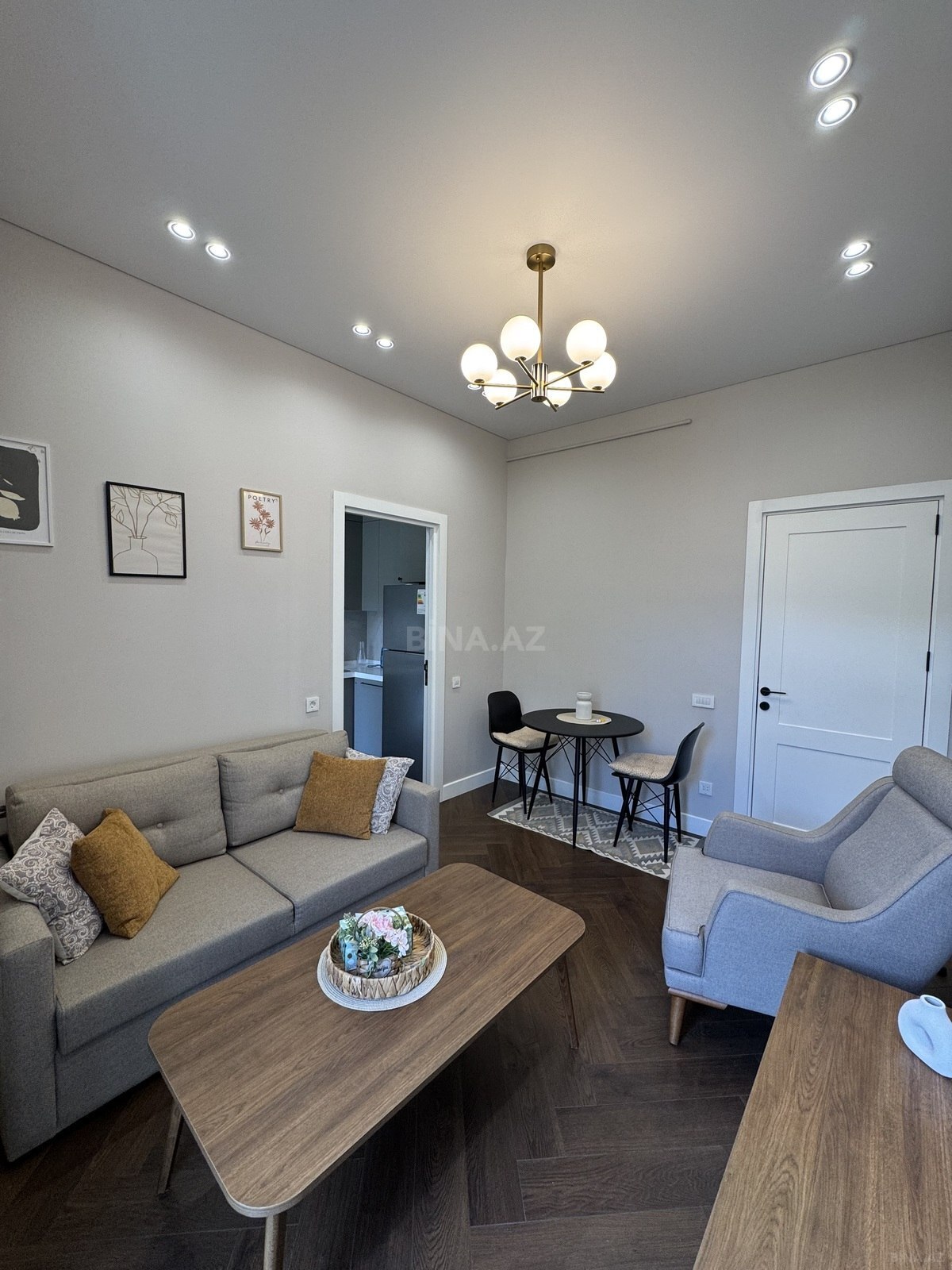 2 otaqlı yeni tikili 60 m², Ağ şəhər q. - şəkil 3