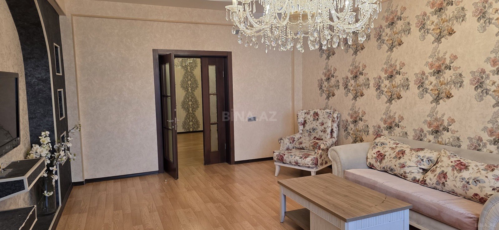 3 otaqlı yeni tikili 137 m², Nizami r.