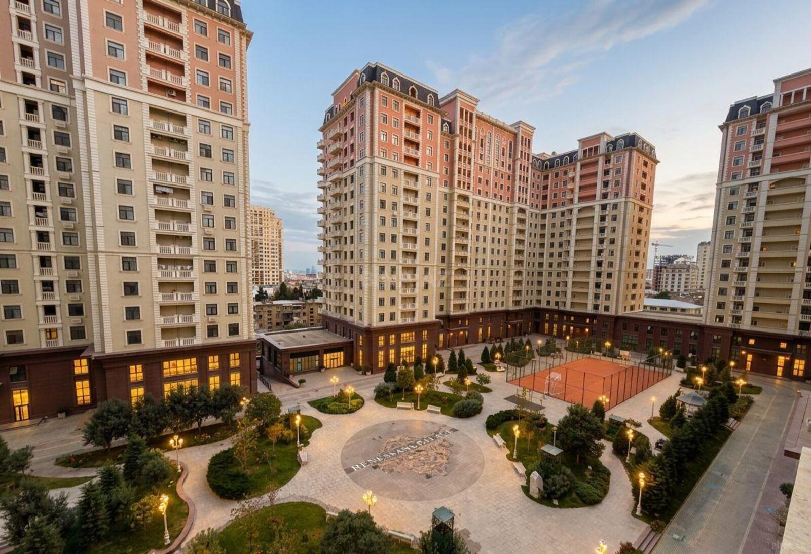 2 otaqlı yeni tikili 76 m², Elmlər Akademiyası m.