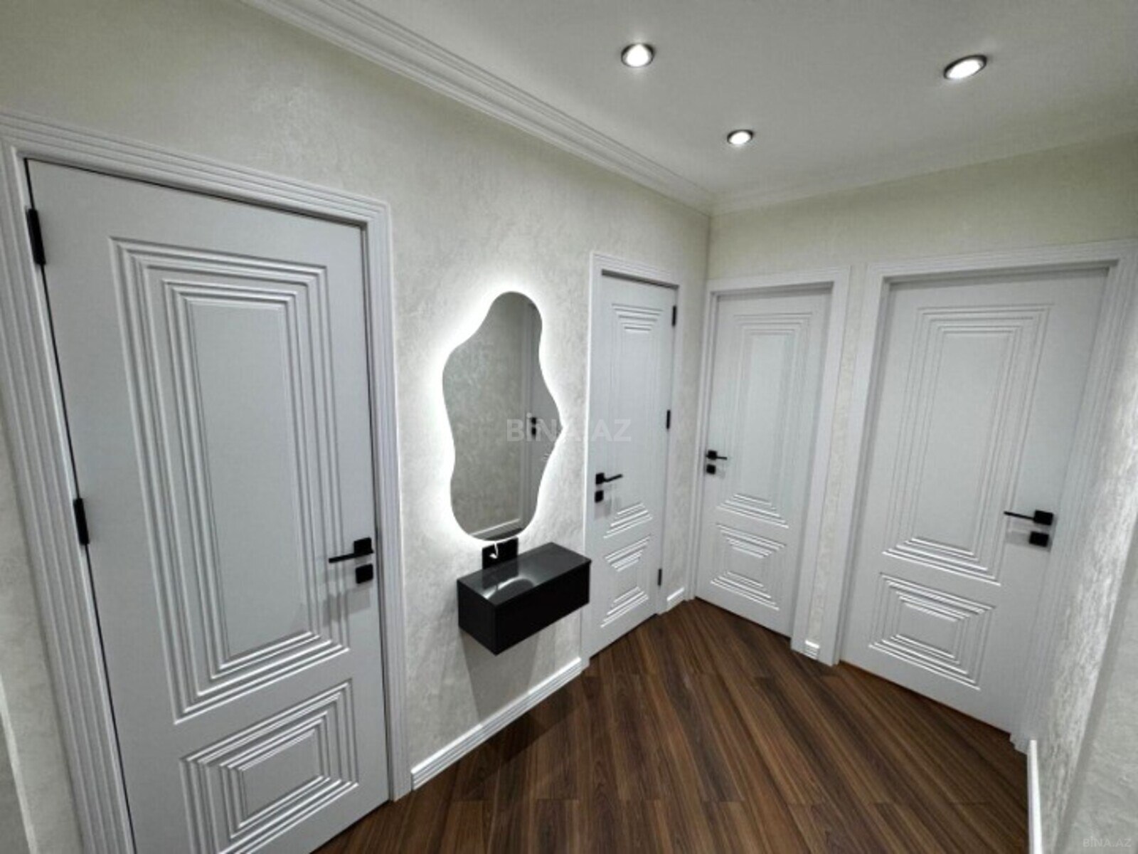 2 otaqlı köhnə tikili 65 m², Nərimanov r. - əsas şəkil