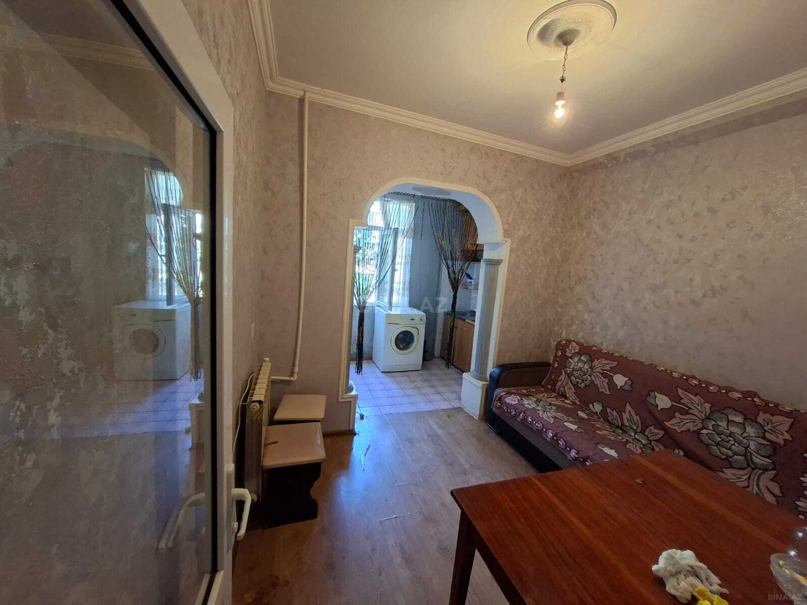 2 otaqlı köhnə tikili 48 m², Yeni Yasamal q. - şəkil 2
