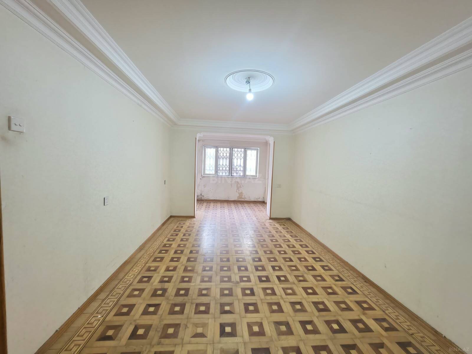 2 otaqlı köhnə tikili 50 m², İnşaatçılar m. - şəkil 3