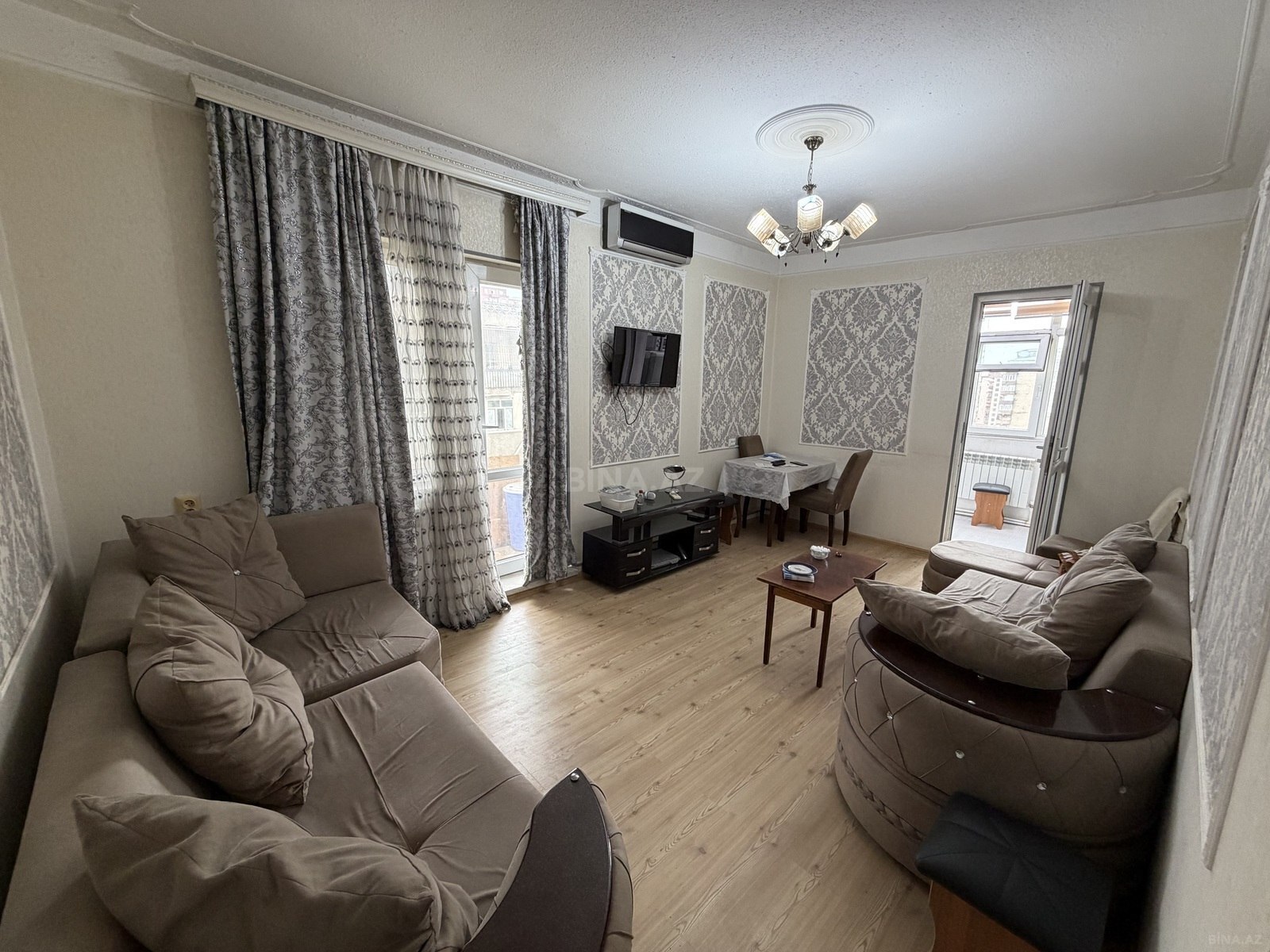 2 otaqlı köhnə tikili 50 m², İnşaatçılar m.