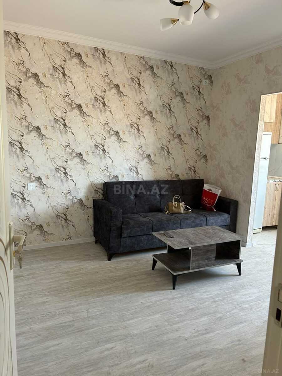 2 otaqlı köhnə tikili 50 m², Qaraçuxur q. - şəkil 2