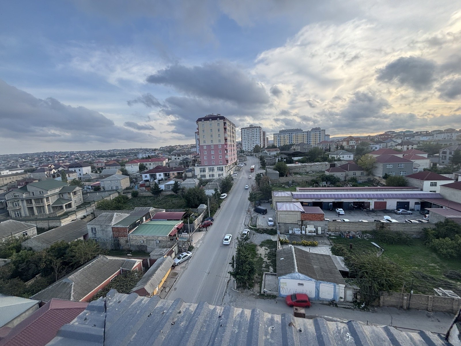 3 otaqlı yeni tikili 72 m², Masazır q. - əsas şəkil
