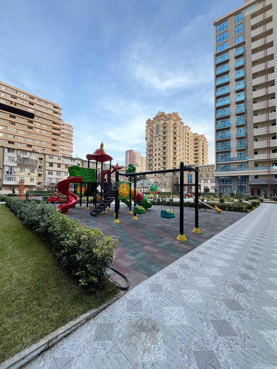 4 otaqlı yeni tikili 160 m², Nizami m. - əsas şəkil