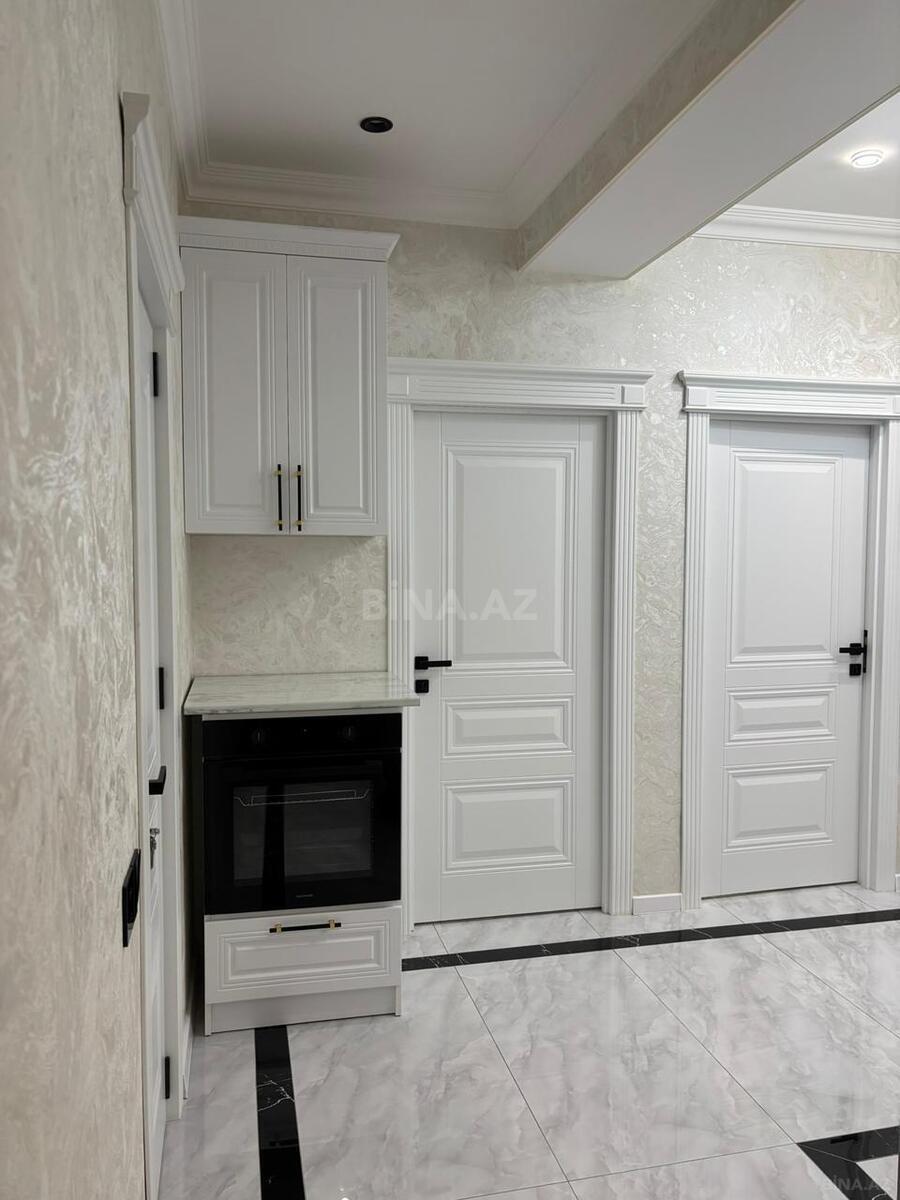 3 otaqlı yeni tikili 75 m², İnşaatçılar m.