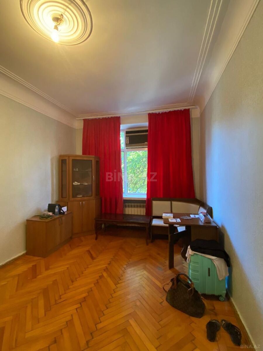 Satılır 1 otaqlı köhnə tikili 29 m², Nəsimi r.