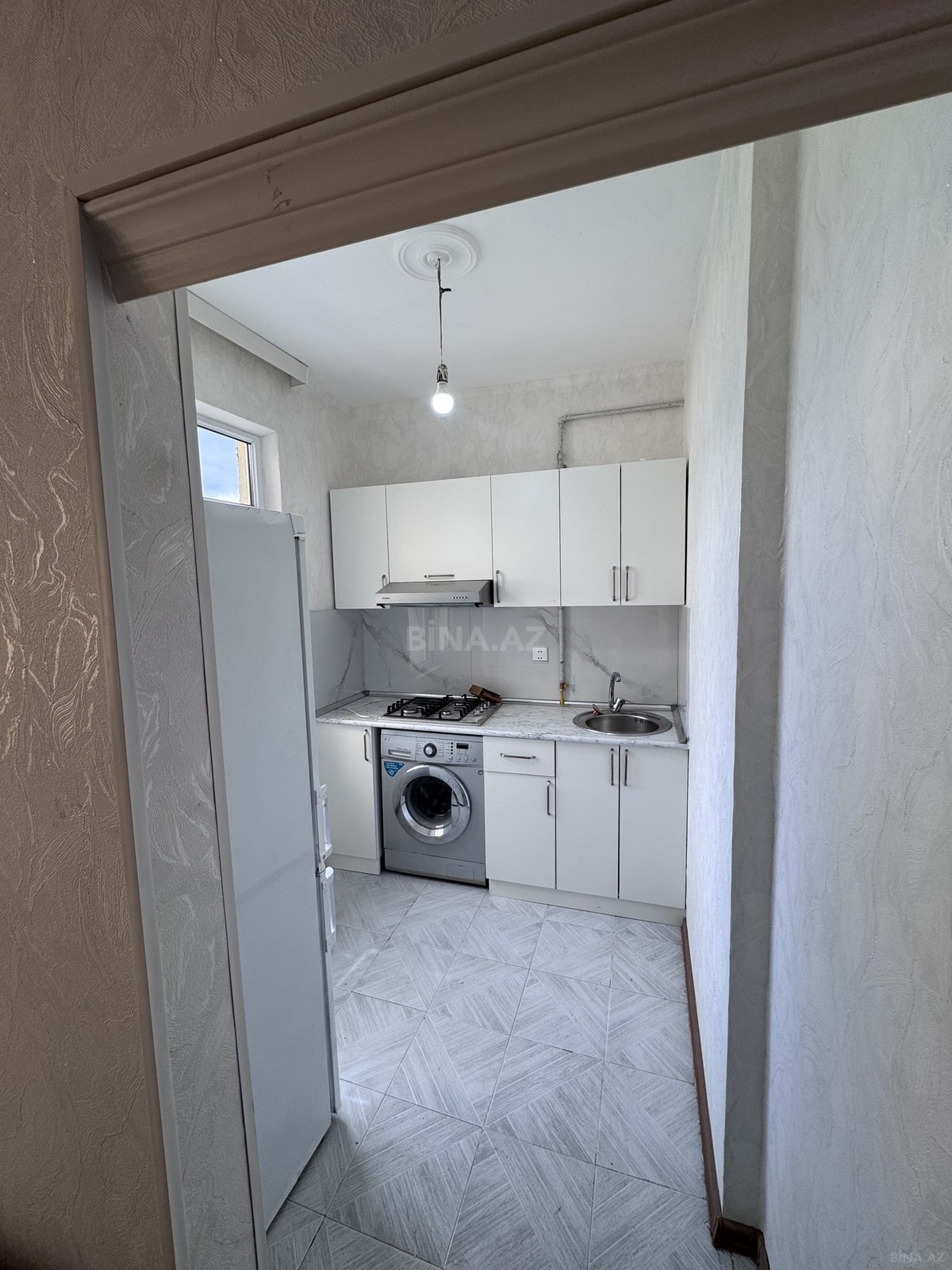 1 otaqlı köhnə tikili 45 m², Memar Əcəmi m. - şəkil 2