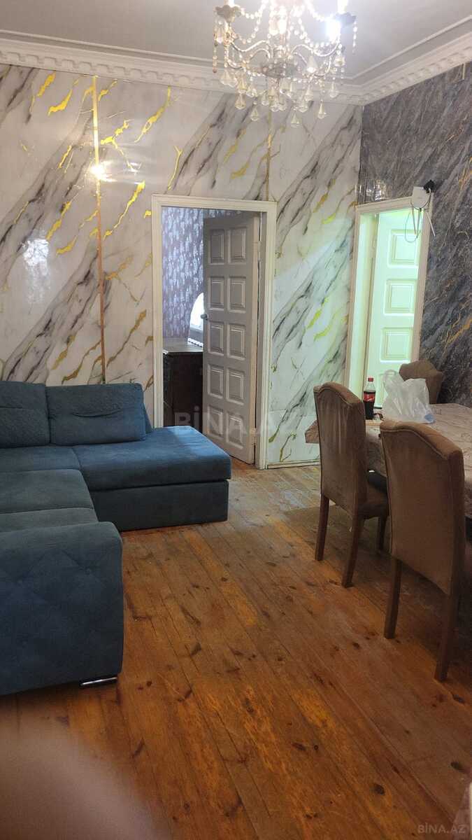 2 otaqlı köhnə tikili 50 m², Memar Əcəmi m. - əsas şəkil