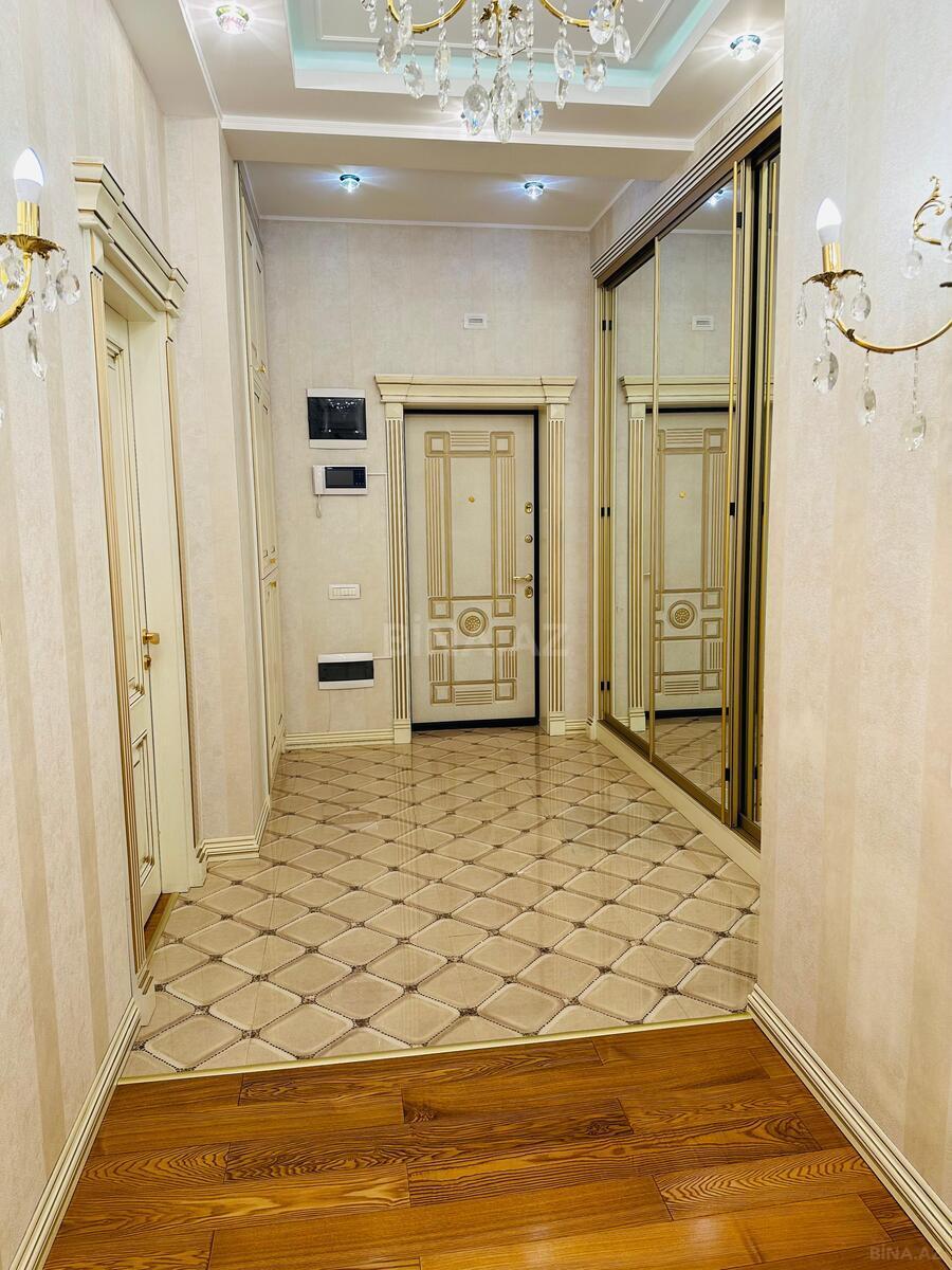 6 otaqlı yeni tikili 235 m², 28 May m. - əsas şəkil