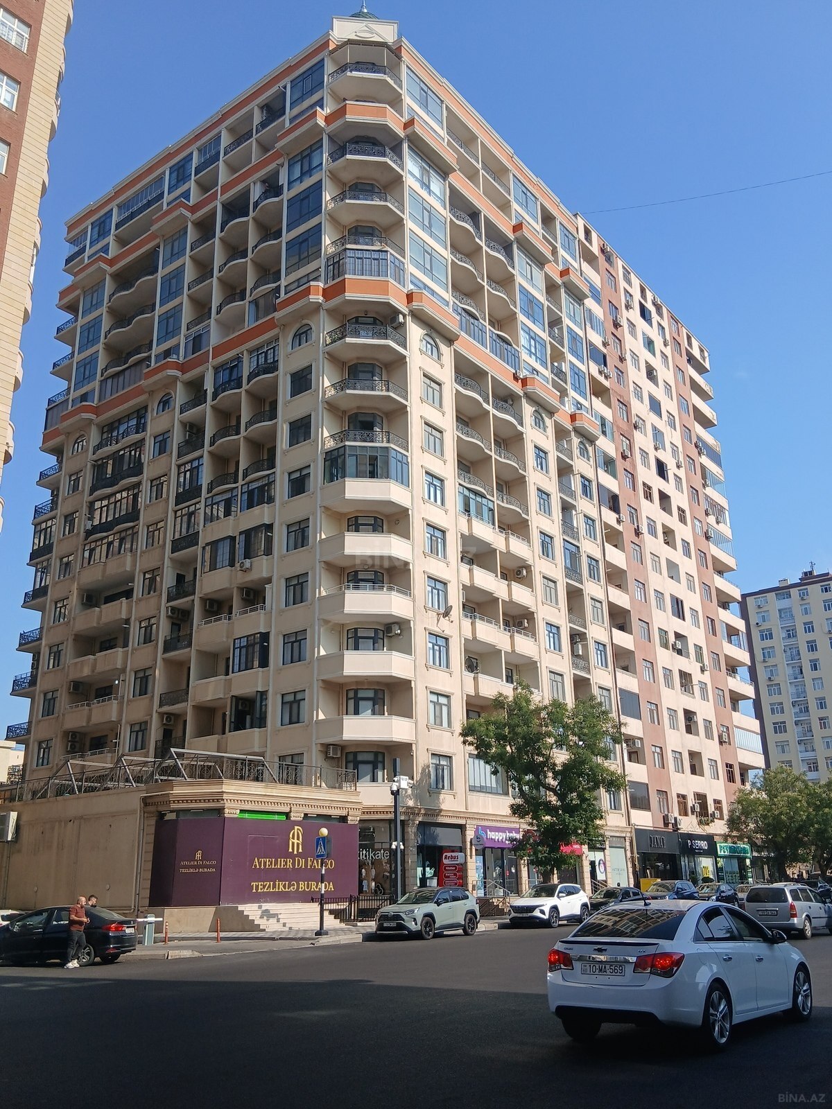 4 otaqlı yeni tikili 191 m², Elmlər Akademiyası m. - əsas şəkil