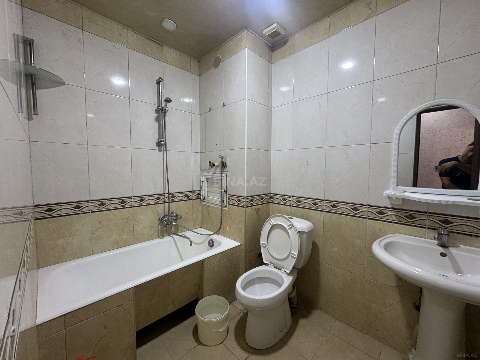 2 otaqlı köhnə tikili 55 m², Memar Əcəmi m. - şəkil 2