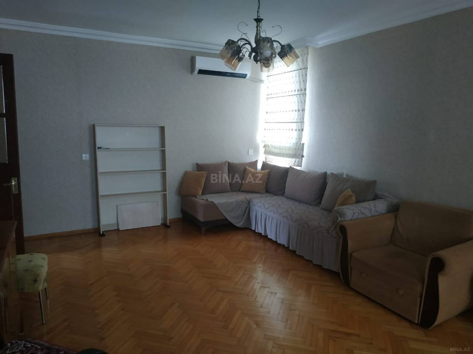 2 otaqlı köhnə tikili 50 m², 28 May m.