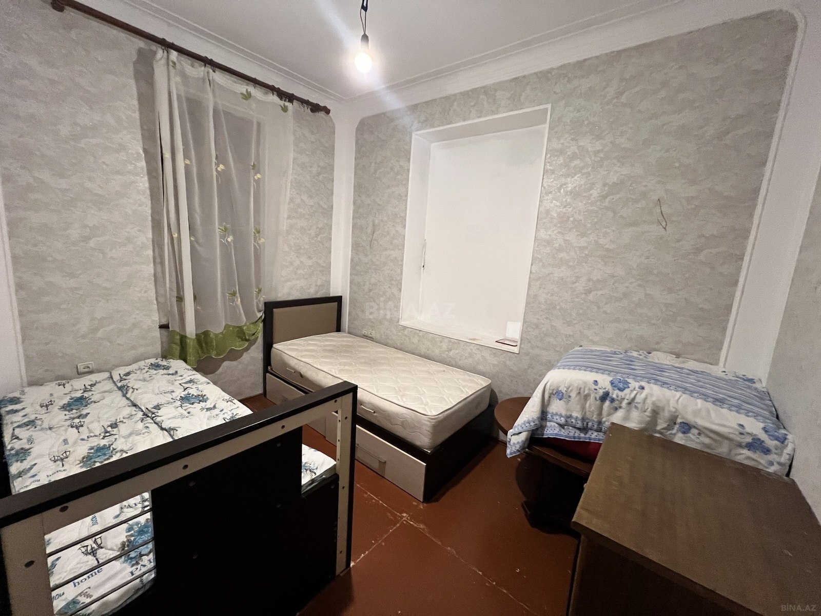 3 otaqlı köhnə tikili 75 m², Neftçilər m. - əsas şəkil