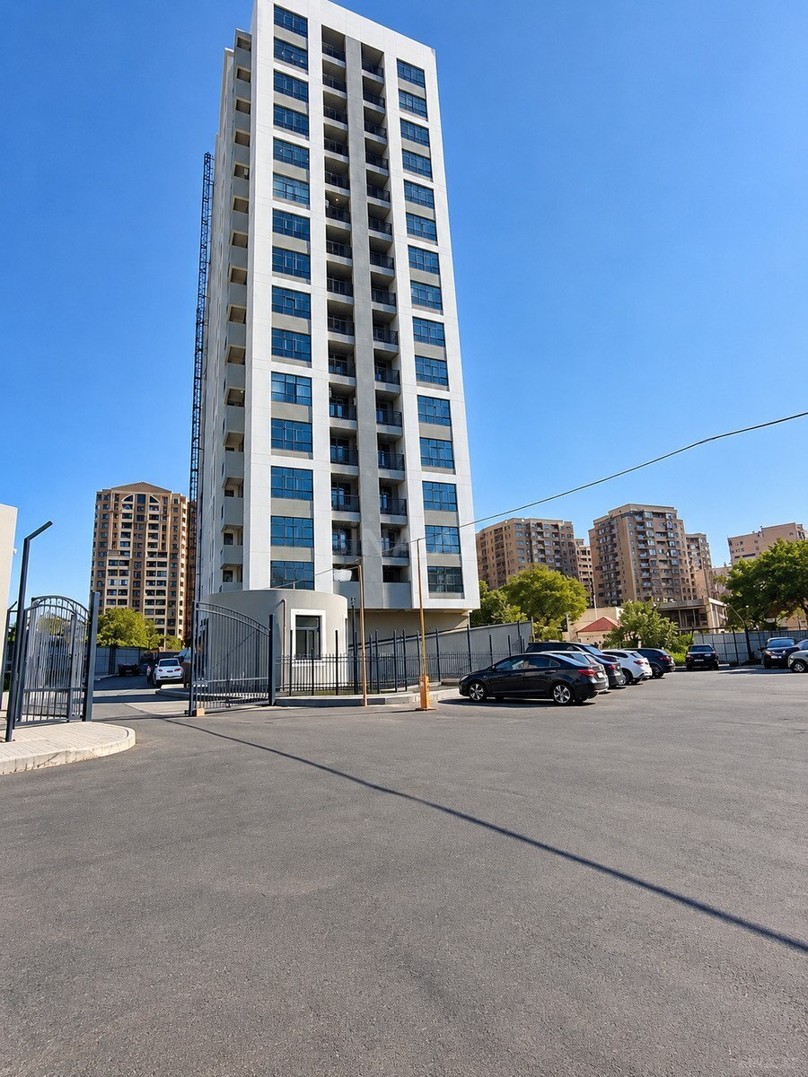 3 otaqlı yeni tikili 117 m², 28 May m.