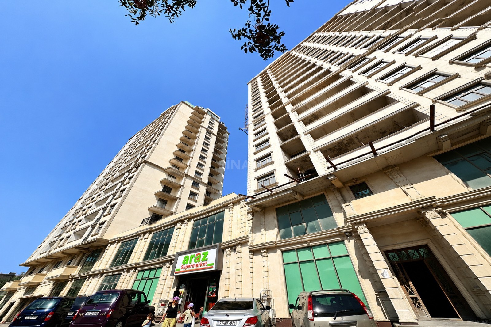 Satılır 2 otaqlı yeni tikili 94.4 m², Bayıl q.
