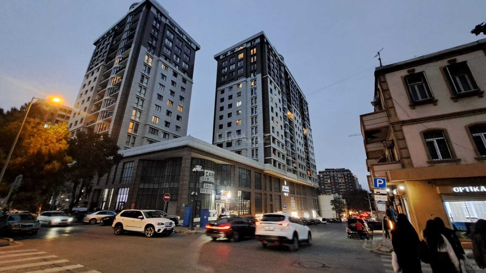 3 otaqlı yeni tikili 132 m², 28 May m.