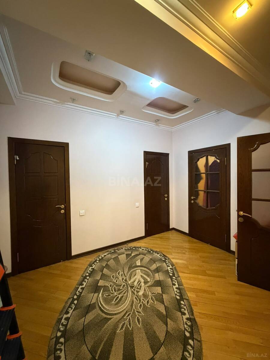 3 otaqlı yeni tikili 130 m², İçəri Şəhər m.