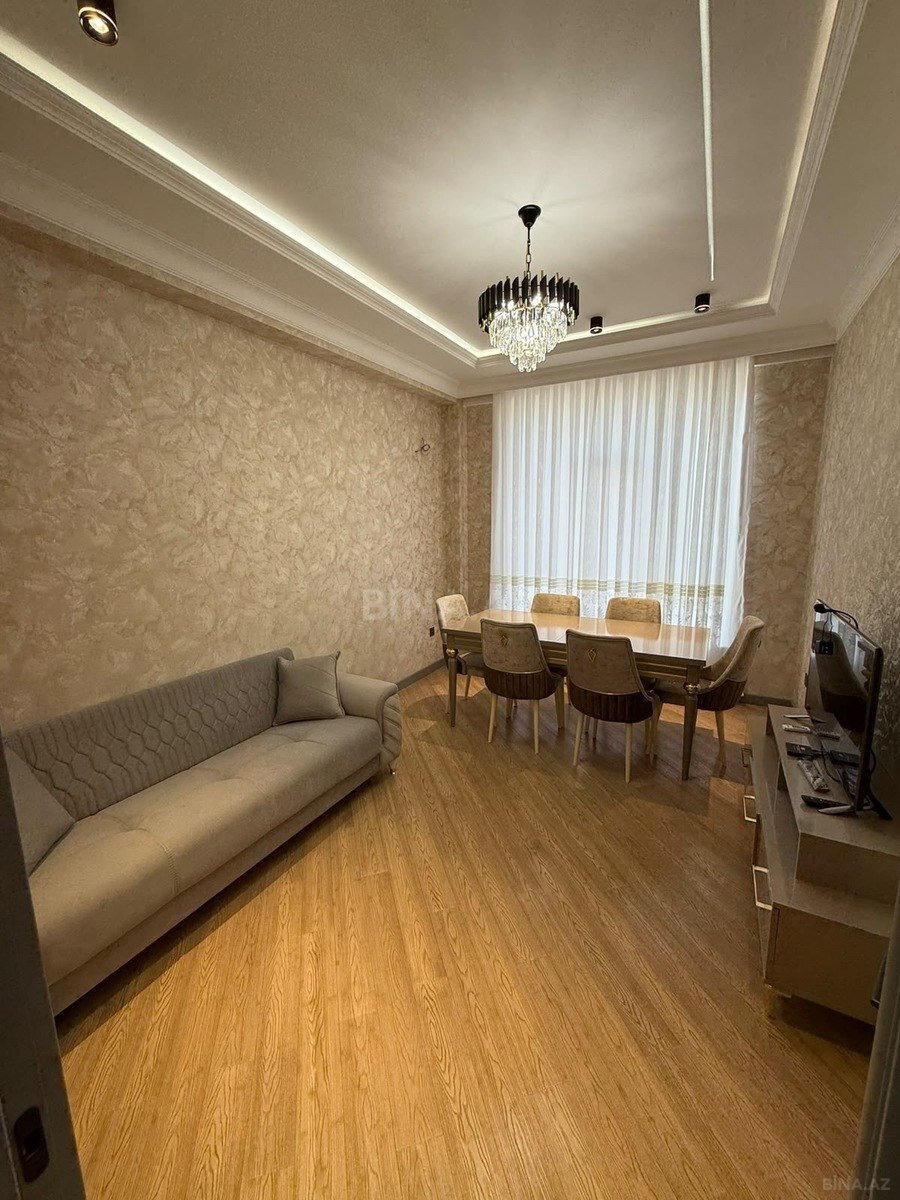 3 otaqlı yeni tikili 85 m², Dərnəgül m.