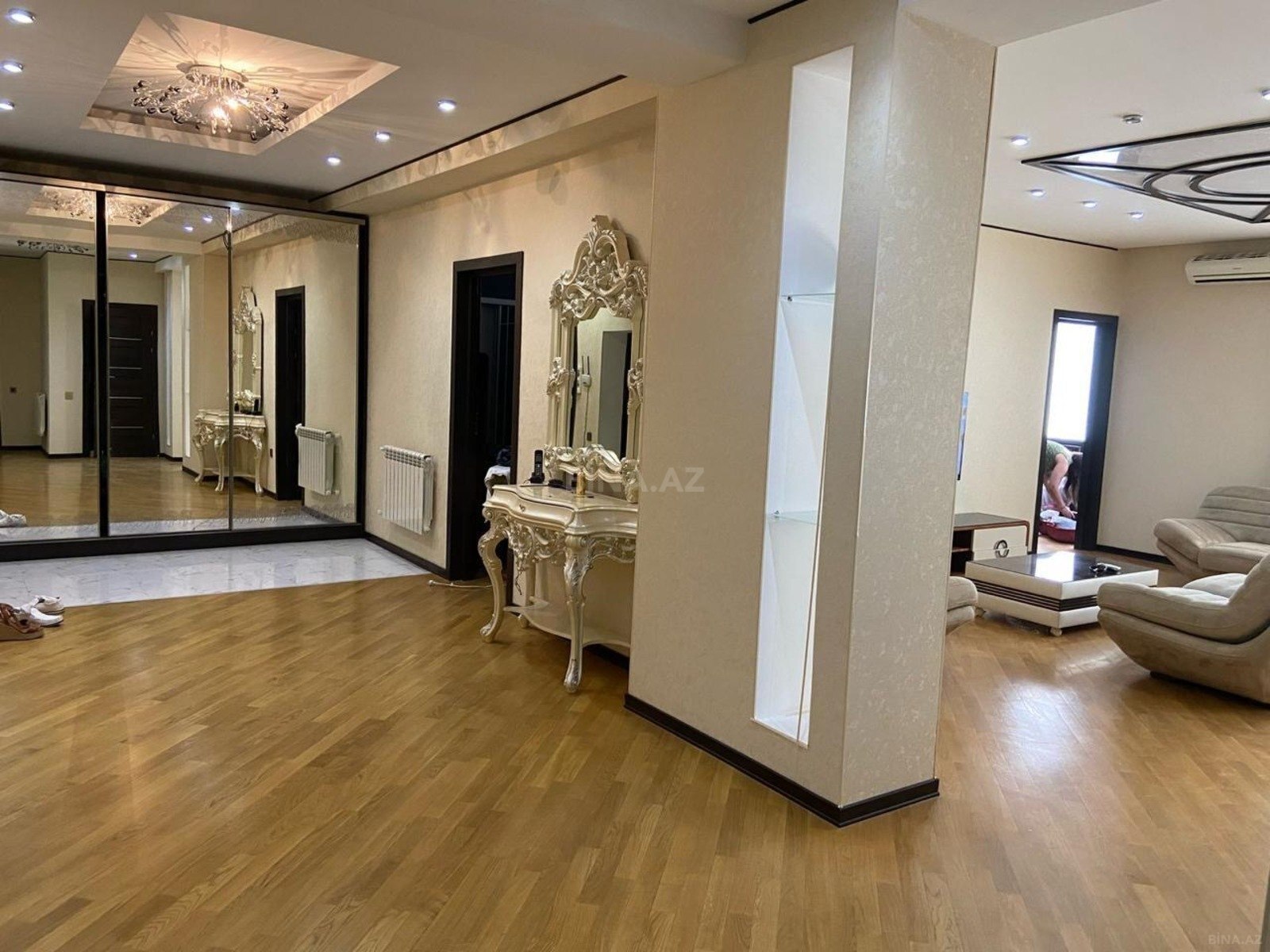 4 otaqlı yeni tikili 160 m², 28 May m. - şəkil 2