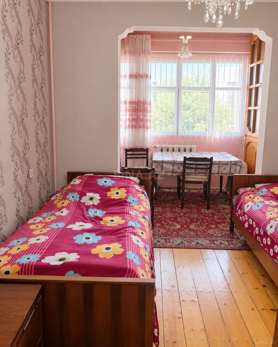 3 otaqlı köhnə tikili 90 m², Yeni Günəşli q. - şəkil 3