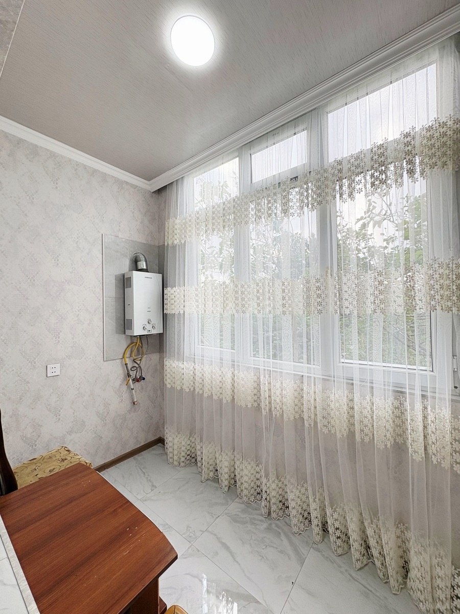 2 otaqlı köhnə tikili 50 m², Gənclik m. - şəkil 3