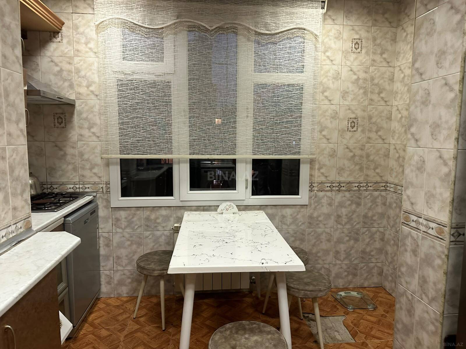 3 otaqlı köhnə tikili 120 m², Xətai r. - şəkil 3