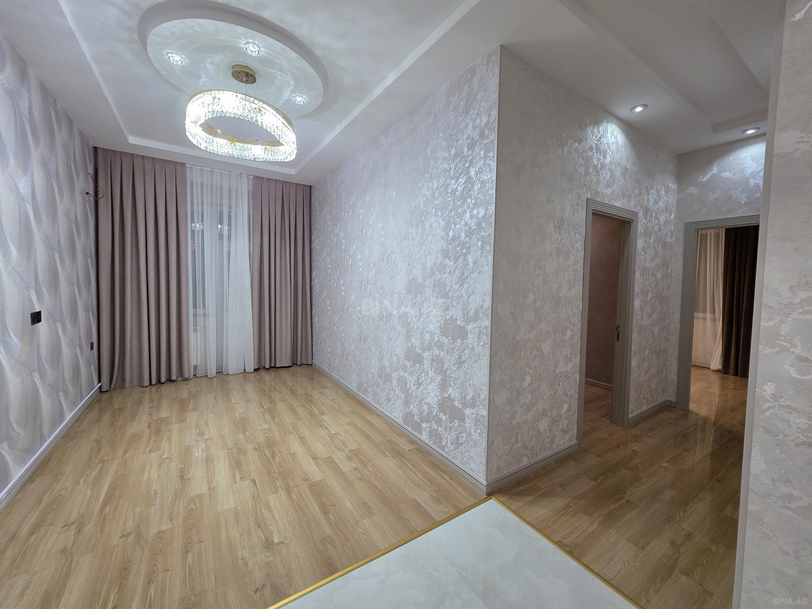 3 otaqlı yeni tikili 90 m², Memar Əcəmi m. - şəkil 2