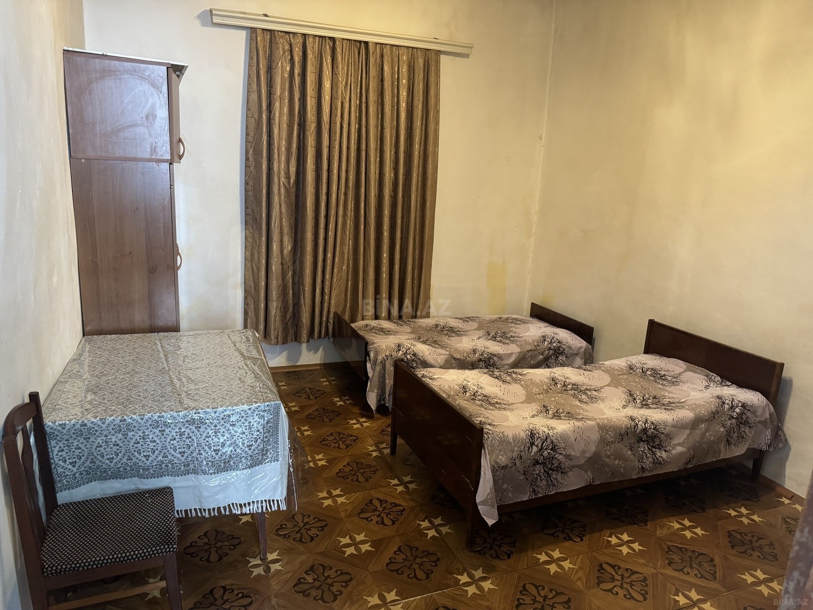 1 otaqlı köhnə tikili 25 m², 20-ci sahə q.