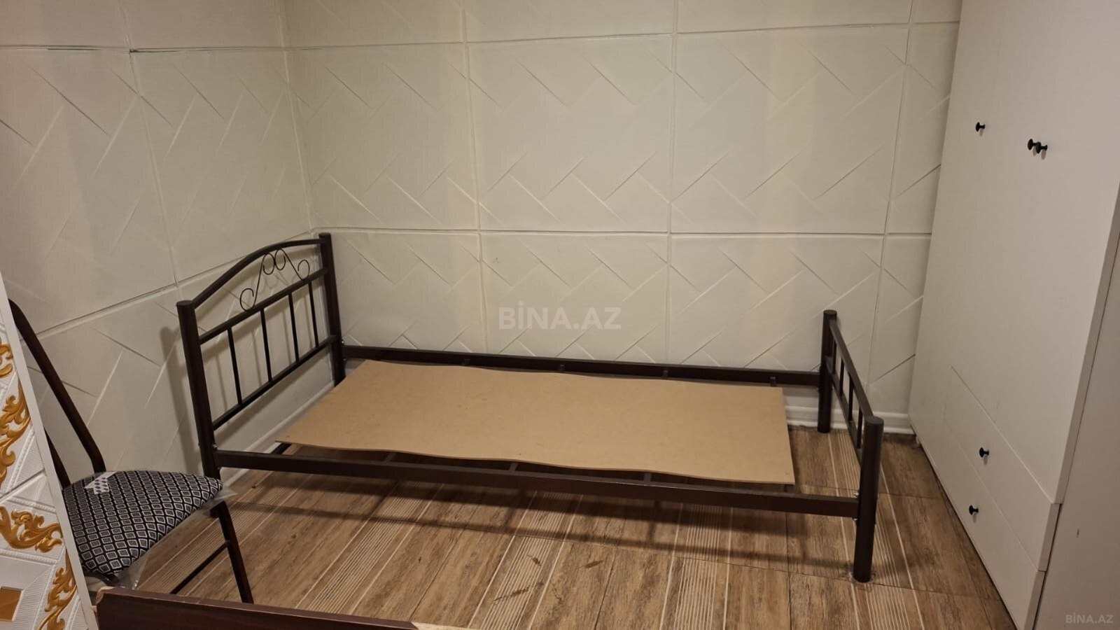 2 otaqlı köhnə tikili 40 m², Bayıl q. - şəkil 3