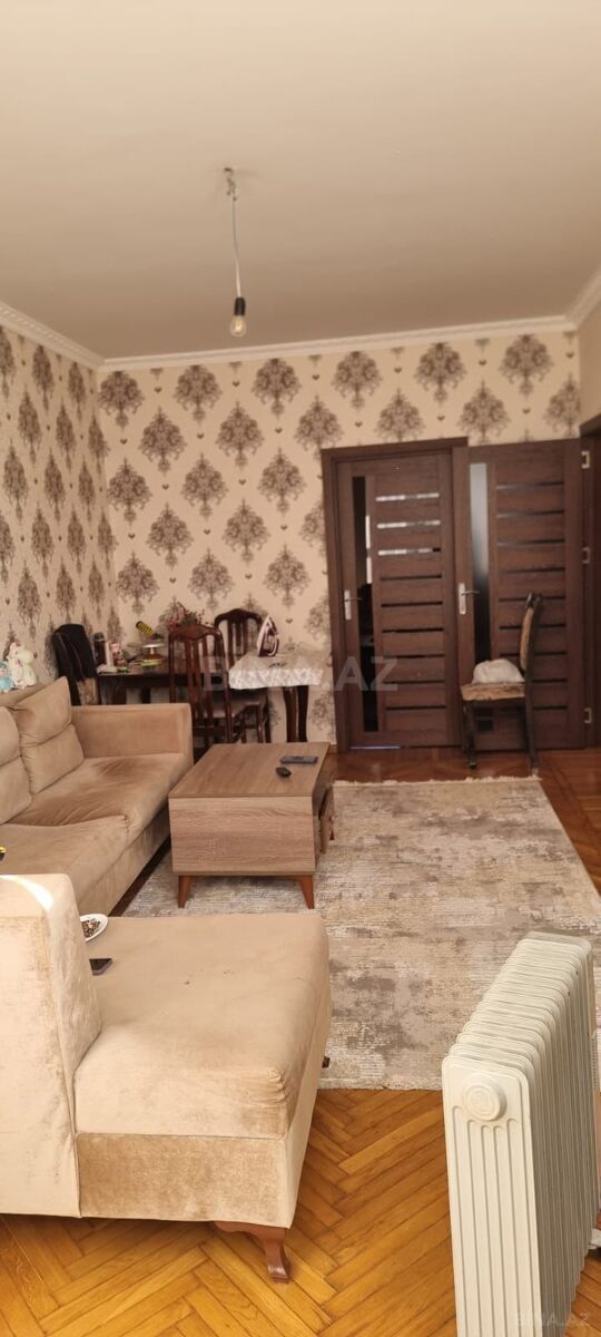 2 otaqlı köhnə tikili 55 m², Memar Əcəmi m.