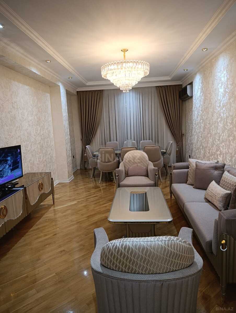 3 otaqlı yeni tikili 120 m², İnşaatçılar m. - əsas şəkil