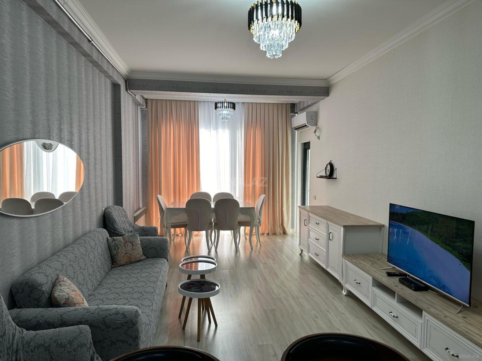 3 otaqlı yeni tikili 75 m², İnşaatçılar m.