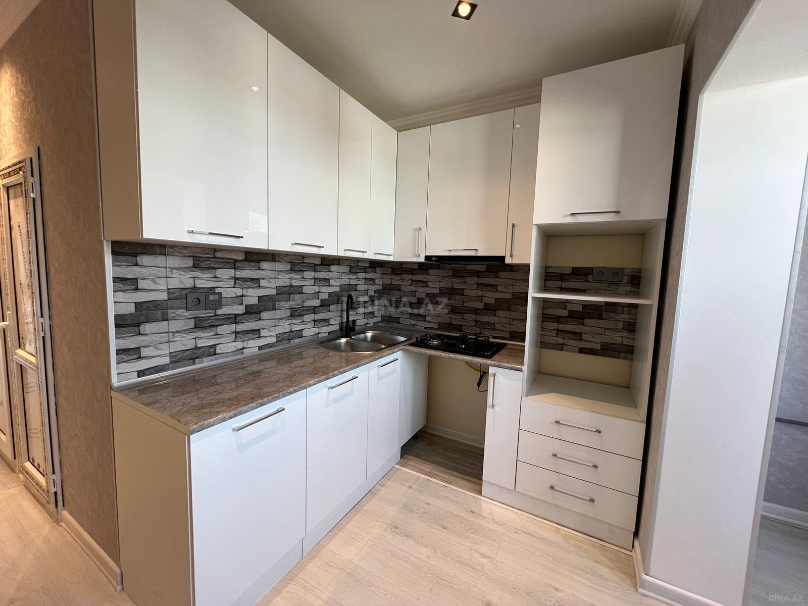 3 otaqlı köhnə tikili 85 m², Xətai r. - şəkil 3