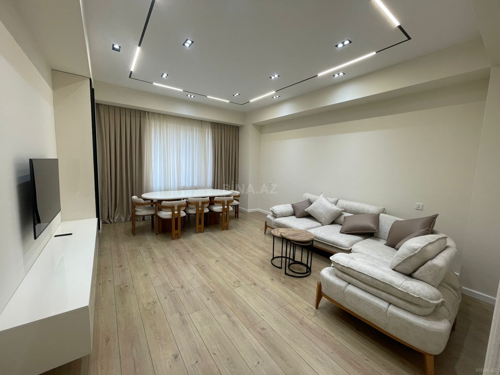3 otaqlı yeni tikili 130 m², Ağ şəhər q. - əsas şəkil
